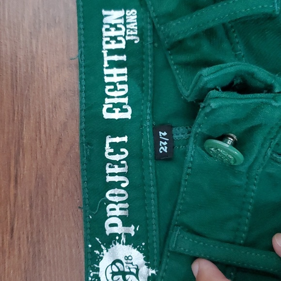 Project 18 green pants - Picture 2 of 3